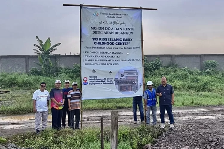 Peresmian petakan batu pertama pembangunan sekolah PCI Kids dan SAMP PCI 