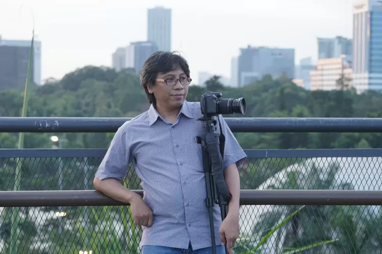 Algooth Putranto selaku Koordinator Riset untuk memenuhi undangan Conversation of the Free: Ukraine and Indonesia