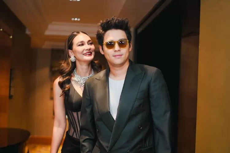 Pasangan artis, Maxime Bouttier dan Luna Maya. (Instagram.com/@maxime_bouttier)