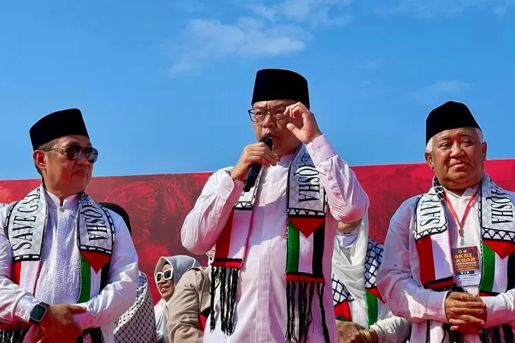 Menteri Luar Negeri Republik Indonesia, Sugiono, menghadiri aksi Bela Palestina bertajuk 