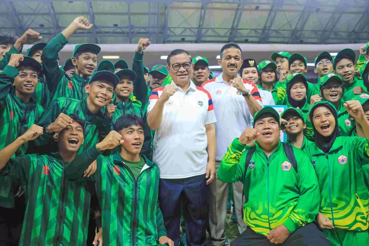 Gubernur DKI Jakarta, Pramono Anung, resmi membuka Pekan Olahraga Pelajar Provinsi (POPPROV) dan Pekan Olahraga Provinsi (PORPROV) DKI Jakarta 2025 