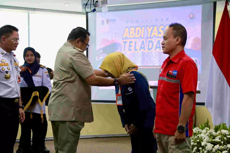 Wakil Gubernur (Wagub) DKI Jakarta, Rano Karno, membuka Pemilihan Abdi Yasa Teladan Tingkat Provinsi DKI Jakarta 2025 di Balai Kota Jakarta