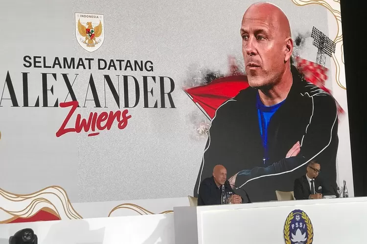 Alexander Zwiers sebagai Direktur Teknik Baru