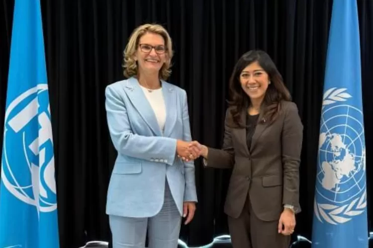 Sekretaris Jenderal International Telecommunication Union (ITU) Doreen Bogdan-Martin bersama Menkomdigi, Meutya Hafid