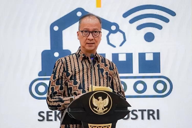 Menteri Perindustrian, Agus Gumiwang Kartasasmita