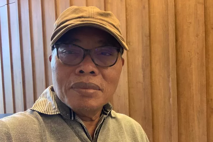 M Nasir, Pernah Menjadi Wartawan Kompas