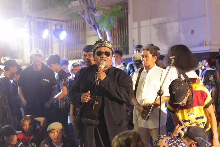 Penanggung jawab aksi sekaligus CEO Sinergi Adv Nusantara, H. Pratama Tirta - Foto: Henri Lukmanul Hakim