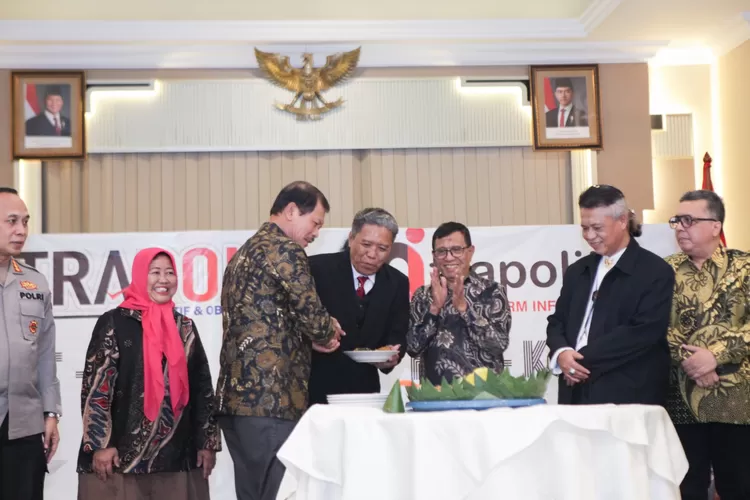 Pimpinan Redaksi Dadang Rahmat saat HUT ke-9 Media Mitrapol 