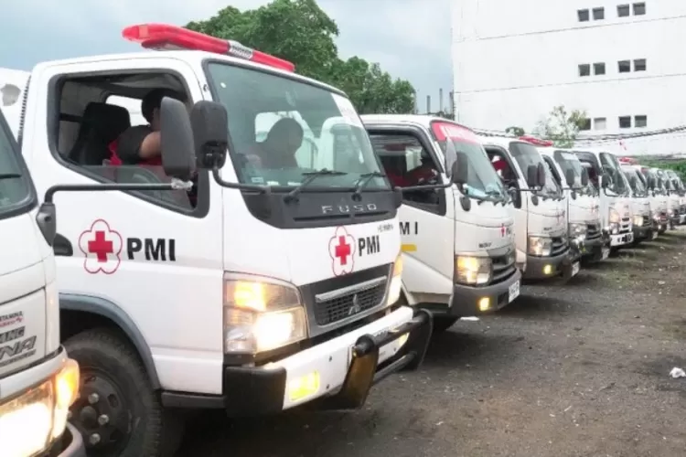 Mobil Tangki Air yang Dikirim bke Lokasi Bencana Banjir di Sumatra dan Aceh (Foto PMI Provinsi DKI Jakarta) 