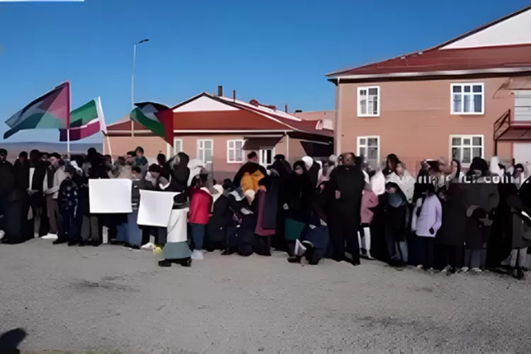 Momen Rusia Letakan Batu Pertama Bangun Perumahan Untuk Pengungsi Gaza yang Kehilangan Tempat Tinggal