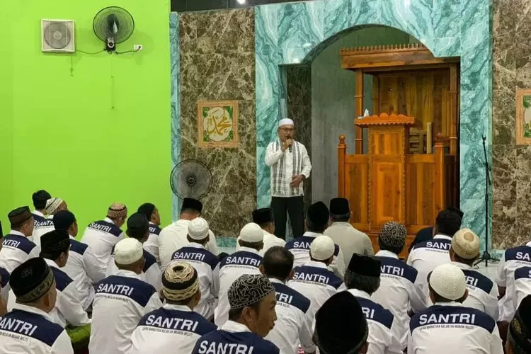 Simak ide tema materi pesantren kilat Ramadhan 2024 tingkat SD, SMP, SMA.