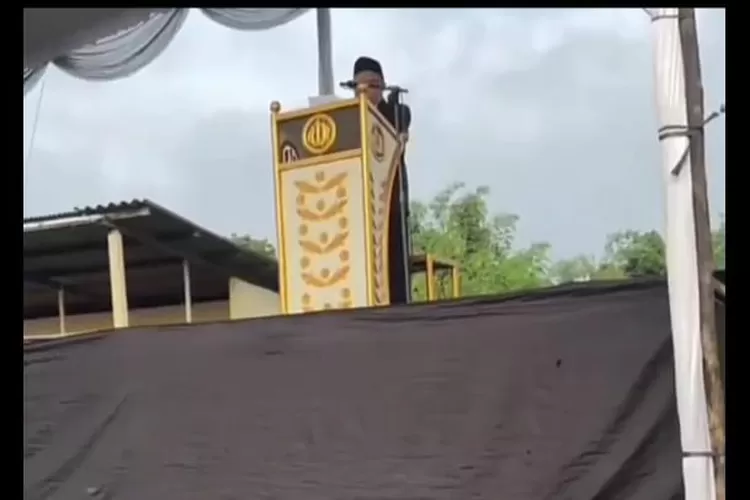 Viral Khotbah Sholat Ied di Bantul yang ditinggalkan jamaah karena bahas tudingan kecurangan Pemilu 2024.  (Merapi Uncover)