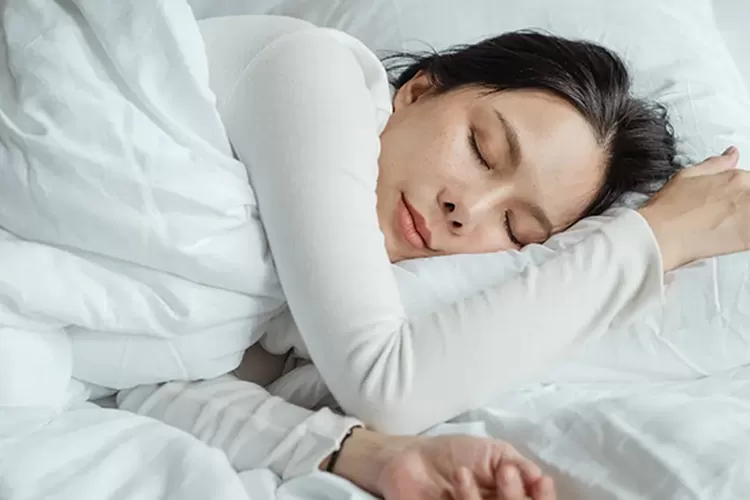 6 Tips Memperbaiki Pola Tidur Yang Berantakan Menjadi Lebih Teratur ...