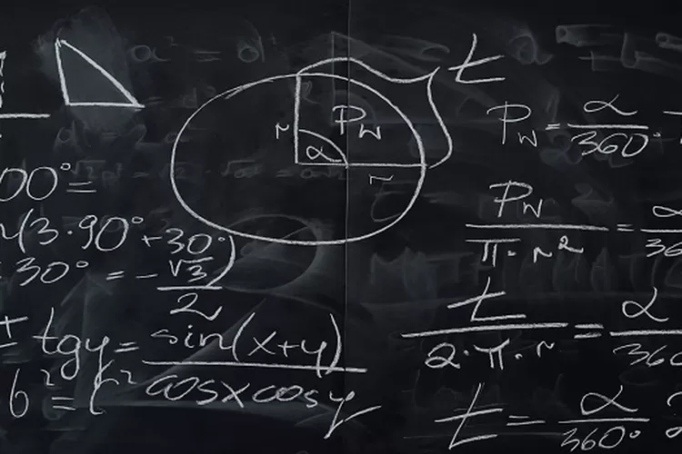 Ilustrasi soal matematika tentang volume bola. (Foto: Pexels/karolina grabowska)