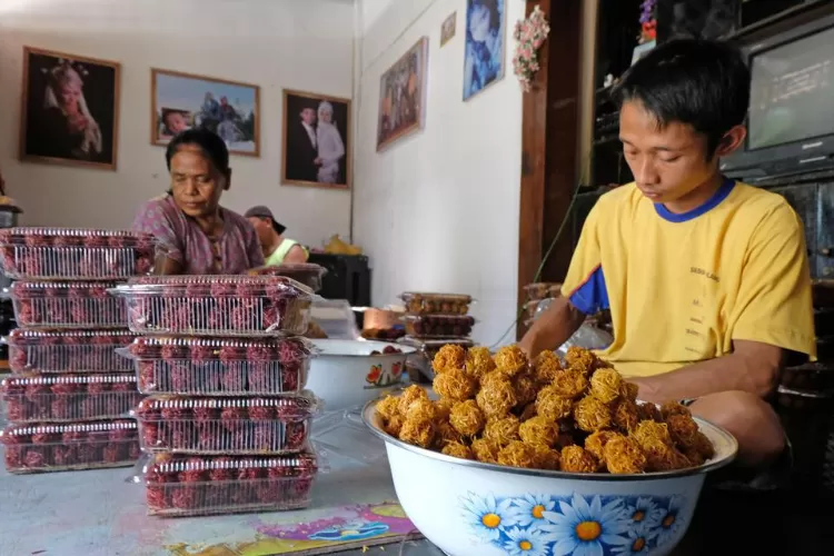 Modal Kecil Untung Banyak Inilah Beberapa Ide Usaha Rumahan Yang Lagi Trend Tahun Kelumajang