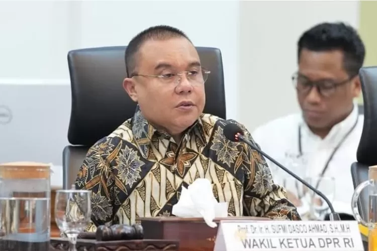 Ketua Harian DPP Partai Gerindra sekaligus Wakil Ketua DPR RI bicara soal status Immanuel Ebenezer di partai ((Instagram/sufmi_dasco))