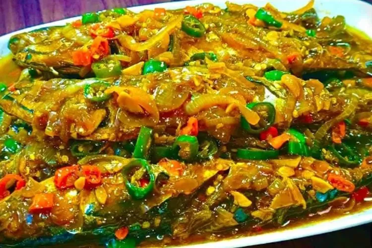 Makan Pake Menu Ini Pasti Lupa Dengan Yang Lain Resep Ikan Salem Kecap Ala Mama Rayan Yang