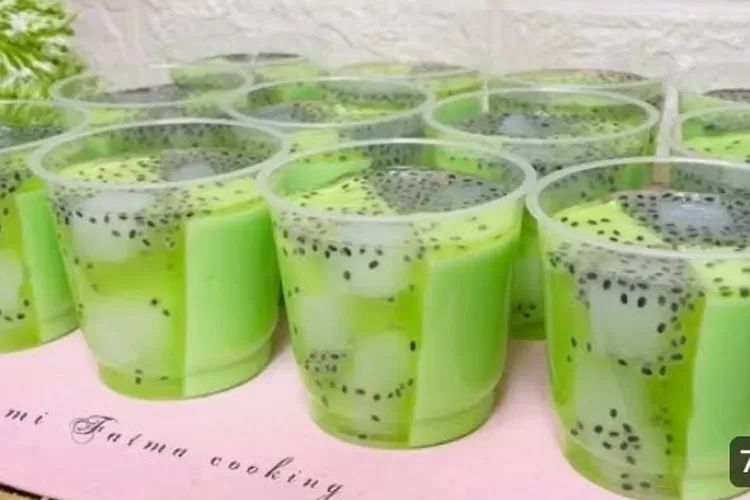 Tips Resep Puding Cup Melon Susu Enak, Segar, dan Cantik untuk Snack