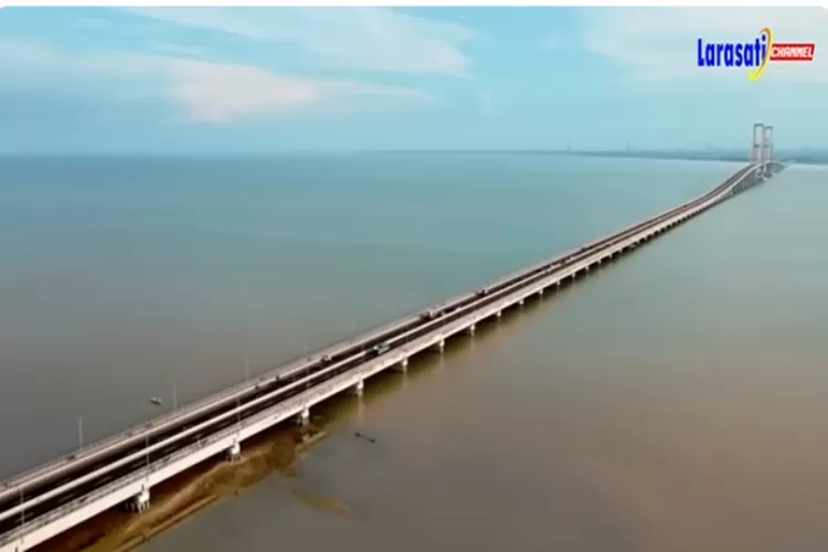 Fakta Dan Sejarah Pembangunan Jembatan Suramadu, Penghubung Pulau Jawa ...