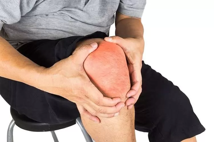 Ilustrasi seseorang yang menderita rematik. ( pixabay.com)