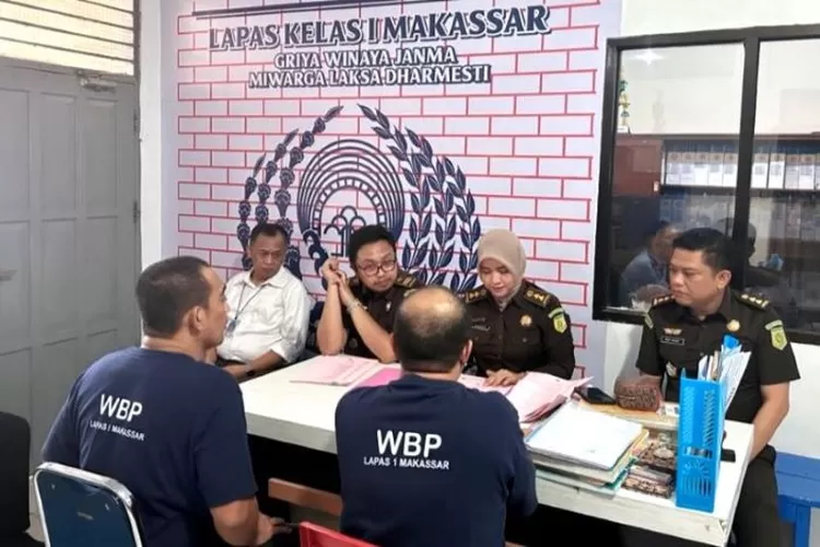 Berkas Perkara Dua Tersangka PDAM Makassar Dilimpahkan Ke JPU - Jawa Pos