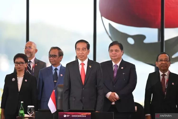 Jokowi Dorong ASEAN Jadi Penggerak Perdamaian Dan Pertumbuhan Ekonomi ...