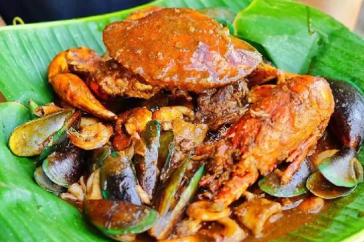 Enak Pol! Rekomendasi 3 Tempat Makan Seafood Kaki Lima Di Surabaya ...