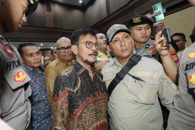 SYL Divonis 10 Tahun Penjara, KPK Dalami Aliran Uang Ke Keluarga Lewat ...