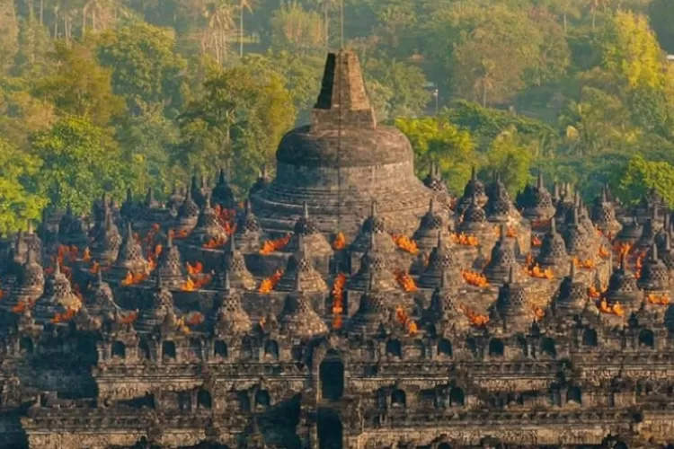 10 Tempat Wisata Terbaik Di Jawa Tengah Yang Wajib Dikunjungi, Dijamin ...