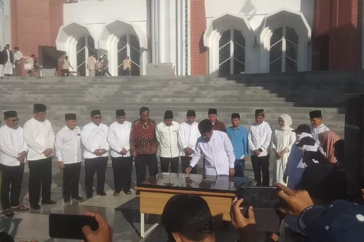 Masjid Kubah Asmaul Husna Di Kawasan Cpi Diresmikan Gubernur Sulsel Ingatkan Soal Ini