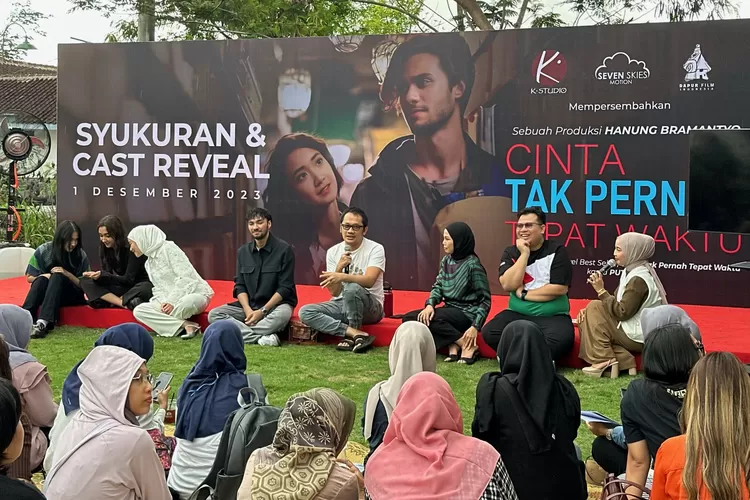 Film Cinta Tak Pernah Tepat Waktu Adaptasi Novel Best Seller Diangkat Ke Layar Lebar Krjogja 