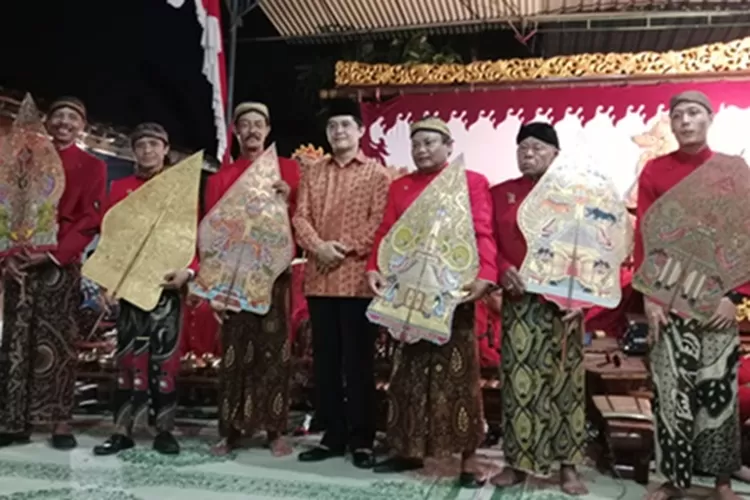 7 Dalang Wayang Kulit Tampil di Peringati Hari Wayang Nasional ke-7