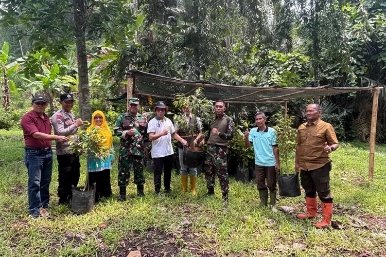 Penghijauan 1.000 Pohon Durian Bawor di Tambaknegara, Dorong Ekonomi dan Ketahanan Pangan