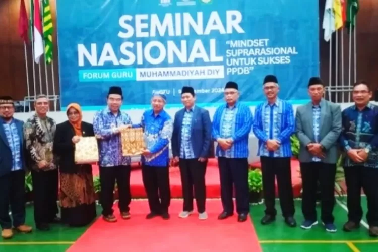 Seminar Nasional Forum Guru Muhammadiyah DIY, Manajemen Hati Kunci Tembus Suprarasional Sukses PPDB