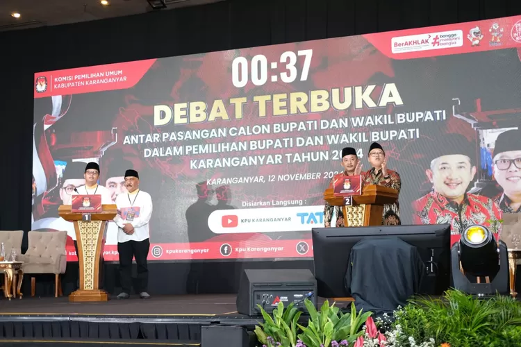 Adu Gagasan di Debat Paslon Bupati Wabup Karanganyar, Diwarnai Antarpaslon Saling Sentil