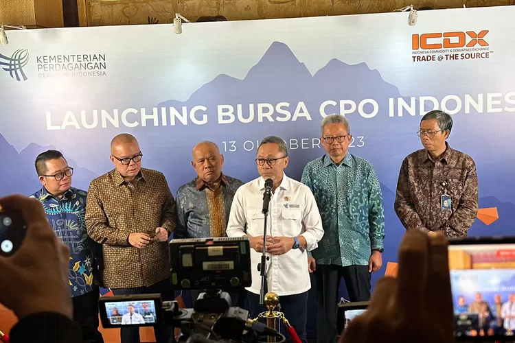 Bursa CPO RI Resmi Meluncur, Zulhas: Tata Kelola Ekspor Juga Akan ...