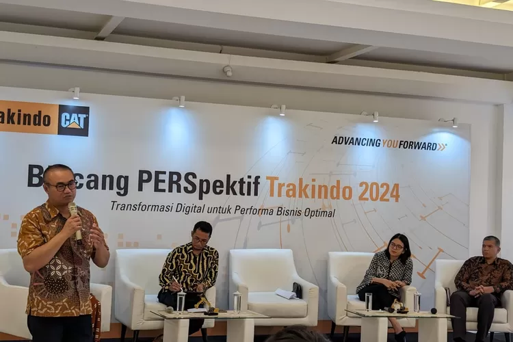 Normalisasi, Asosiasi Perkirakan Penjualan Alat Berat 2024 Turun 25 ...