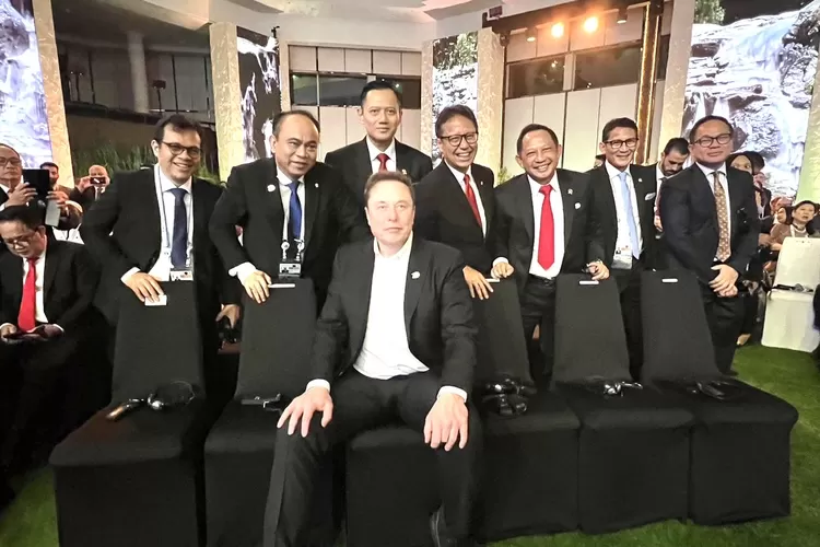 Sambut Baik Investasi Elon Musk di Indonesia, Menteri AHY Pastikan Kesiapan Hak Tanahnya