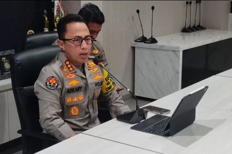 Satu Buronan Kasus Judi Online Komdigi Berhasil Diamankan, Polisi Masih ...