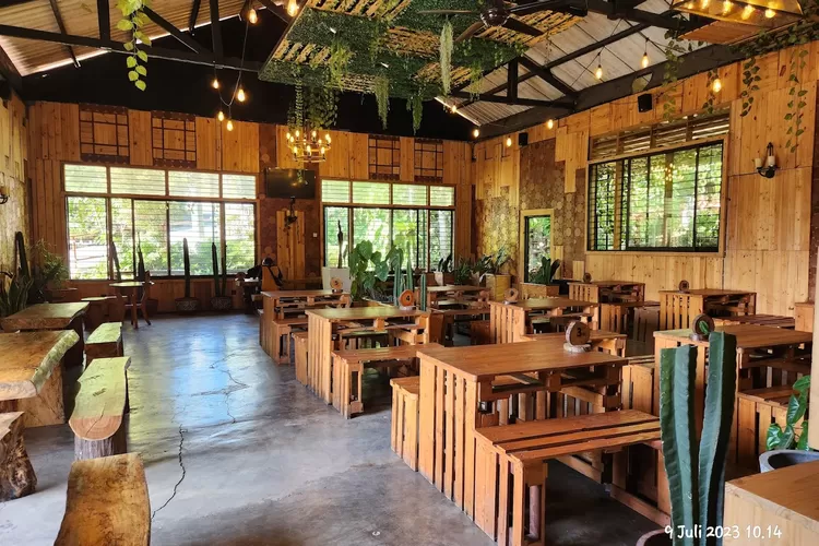 Rekomendasi Cafe Instagramable Yang Berlokasi Di Trawas Mojokerto Bisa Menikmati Nuansa Alam