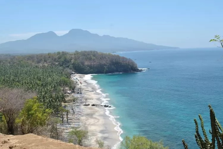 Menjelajahi Bukit Mistis Di Indonesia Misteri Dan Keindahan Alam Bukit