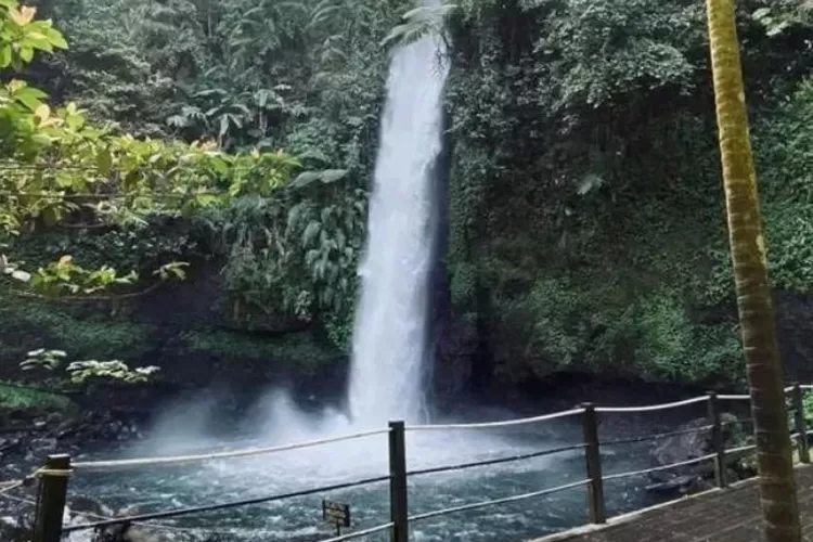 Kisah Urban Legend Di Indonesia Legenda Misteri Curug Sawer Jejak Keajaiban Dan Mistis Di