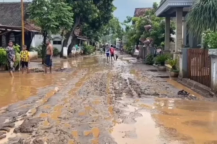 Ganasnya Banjir Bandang Hantam Ratusan Rumah Dan Ribuan Hektar Sawah Di ...