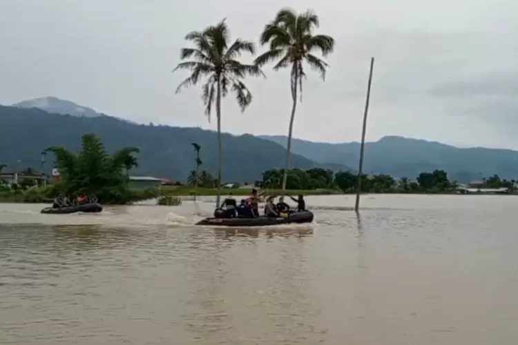 Dampak Banjir Kerinci-Sungai Penuh: Ekonomi ‘Lumpuh’, Ratusan Hektar ...