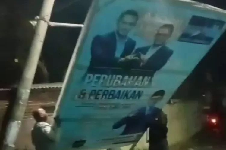 Demokrat NTB Bongkar Baliho Miliknya Yang Memuat Anies Baswedan ...