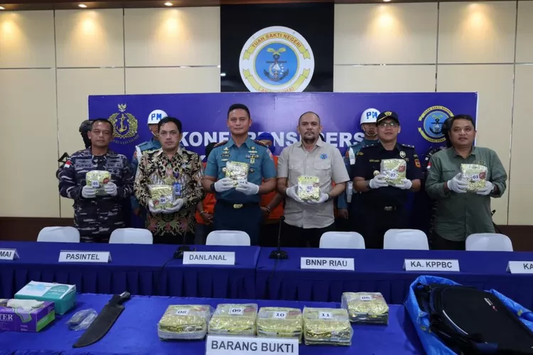 TNI AL Gagalkan Penyelundupan 11 Kg Narkoba Jenis Sabu Senilai Rp 41 ...