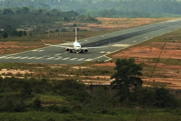 Landasan Pacu Bandara IKN Mulai Dibangun, Menhub : Panjangnya Mencapai ...