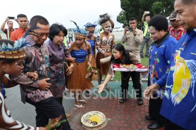 BREAKING NEWS: Pj Gubernur Papua Ramses Limbong Tiba di Jayapura Papua