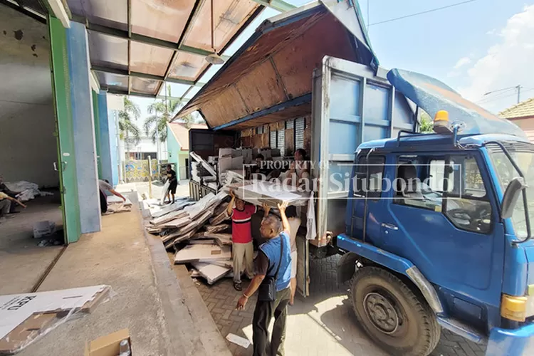 Kpu Masih Tunggu Pendistribusian Surat Suara Radar Situbondo