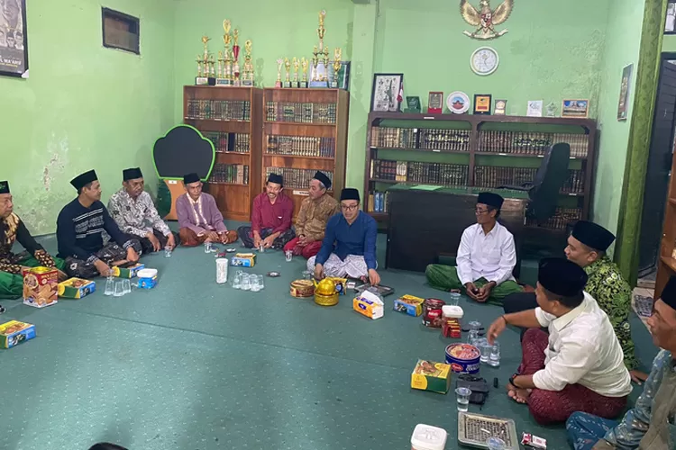 Gus Salman Mulai Dapat Dukungan Di Pilbup Jombang 2024, Guru TPQ Di ...